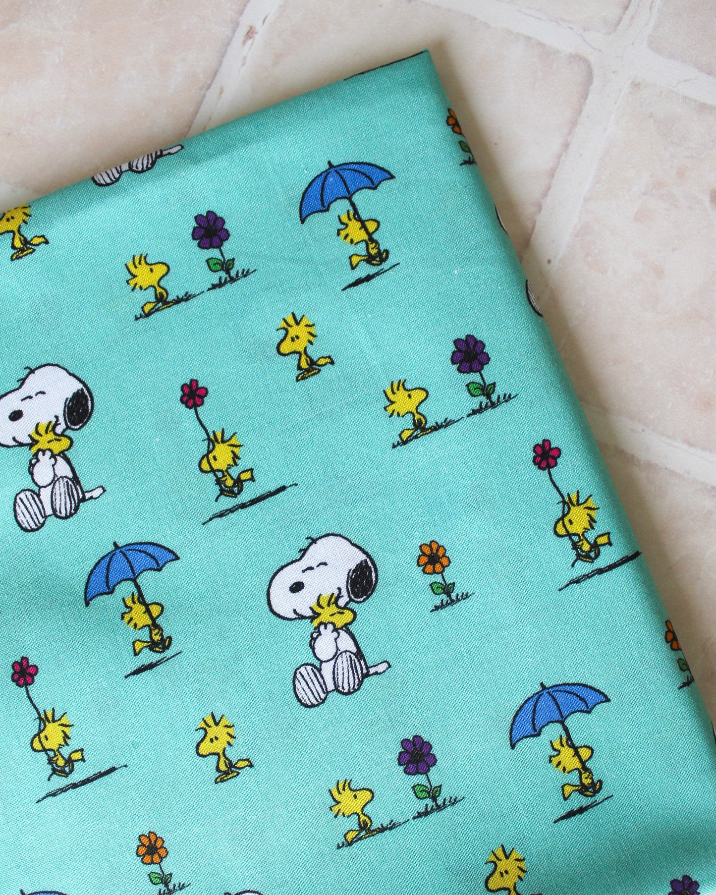 SNOOPY & SPRING BANDANA