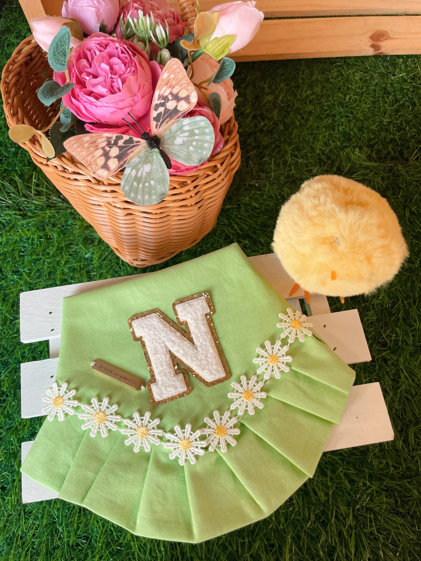 THE COLORS OF SPRING BANDANA